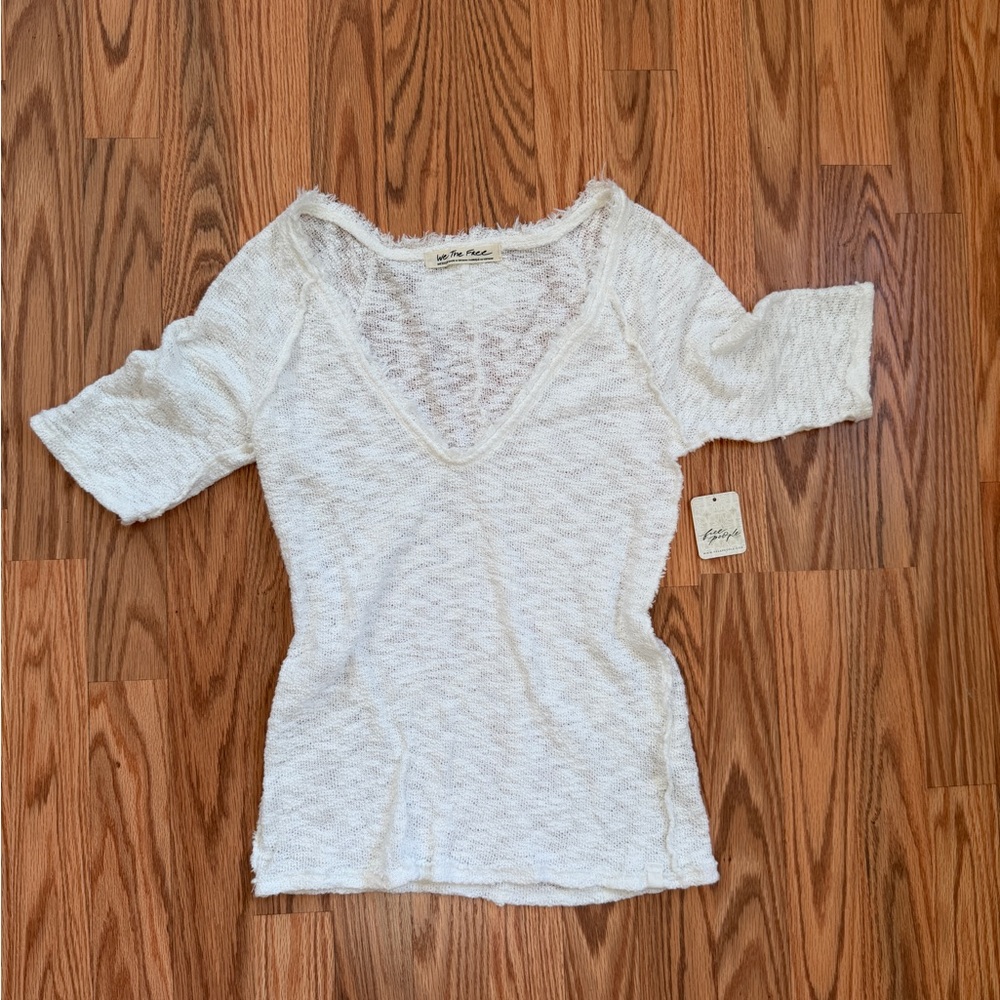 Free People We the Free Francis Tee NWT Ivory | Textured Raw Hem Scoop Neck Slim - Picture 4 of 14